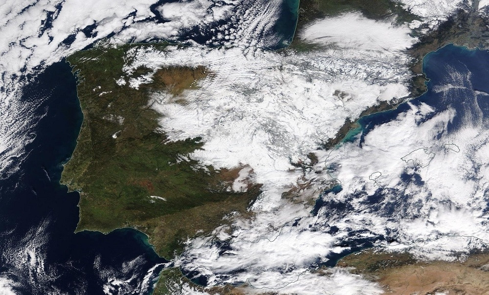 "Filomena" rasturila Madrid, najmanje petoro mrtvih, već je stigla na Balkan!