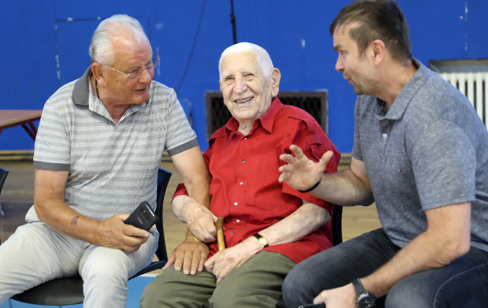 Preminuo Bora Cenić!