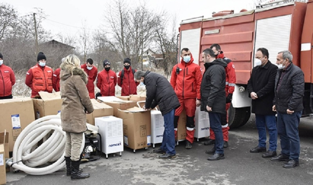 Petković ispunio obećanje- stigla pomoć na KiM