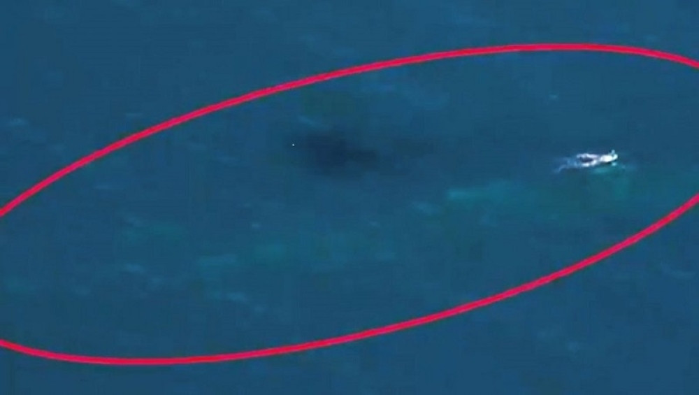 Dok su Iranci leteli iznad Persijskog zaliva, ugledali američku nuklearnu podmornicu (VIDEO)