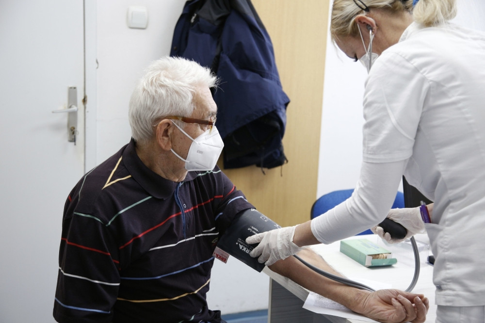Sve o četvrtoj vakcini koja stiže u Srbiju, evo za koga je najbolja Astrazeneka vakcina