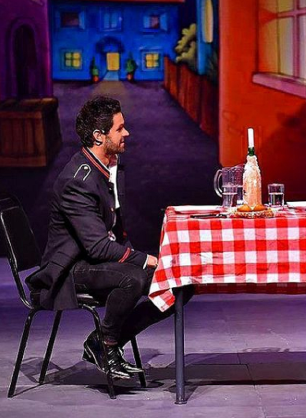 Poznati glumac pretukao i izgrizao devojku, produkcija serije u kojoj glumi ga odmah izbacila! (FOTO/VIDEO)