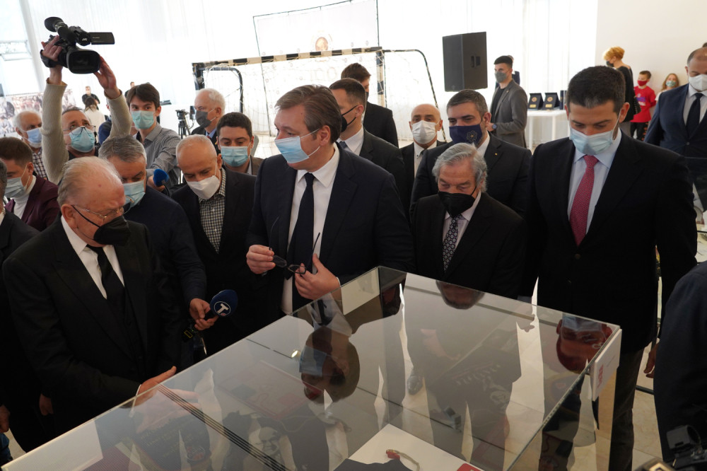 Očekuje se udarno obraćanje predsednika Vučića! Da li je to odluka koju Srbija čeka?!