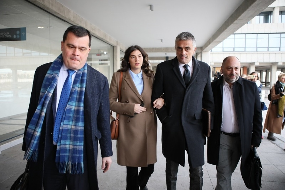 Advokat i otac Ive Ilinčić se oglasio: Po želji moje ćerke napustio sam sudnicu! (FOTO/VIDEO)