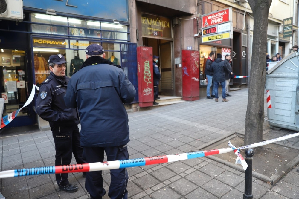 Zna se ko je upucan jutros u Beogradu: Meta bio poznati ADVOKAT?!