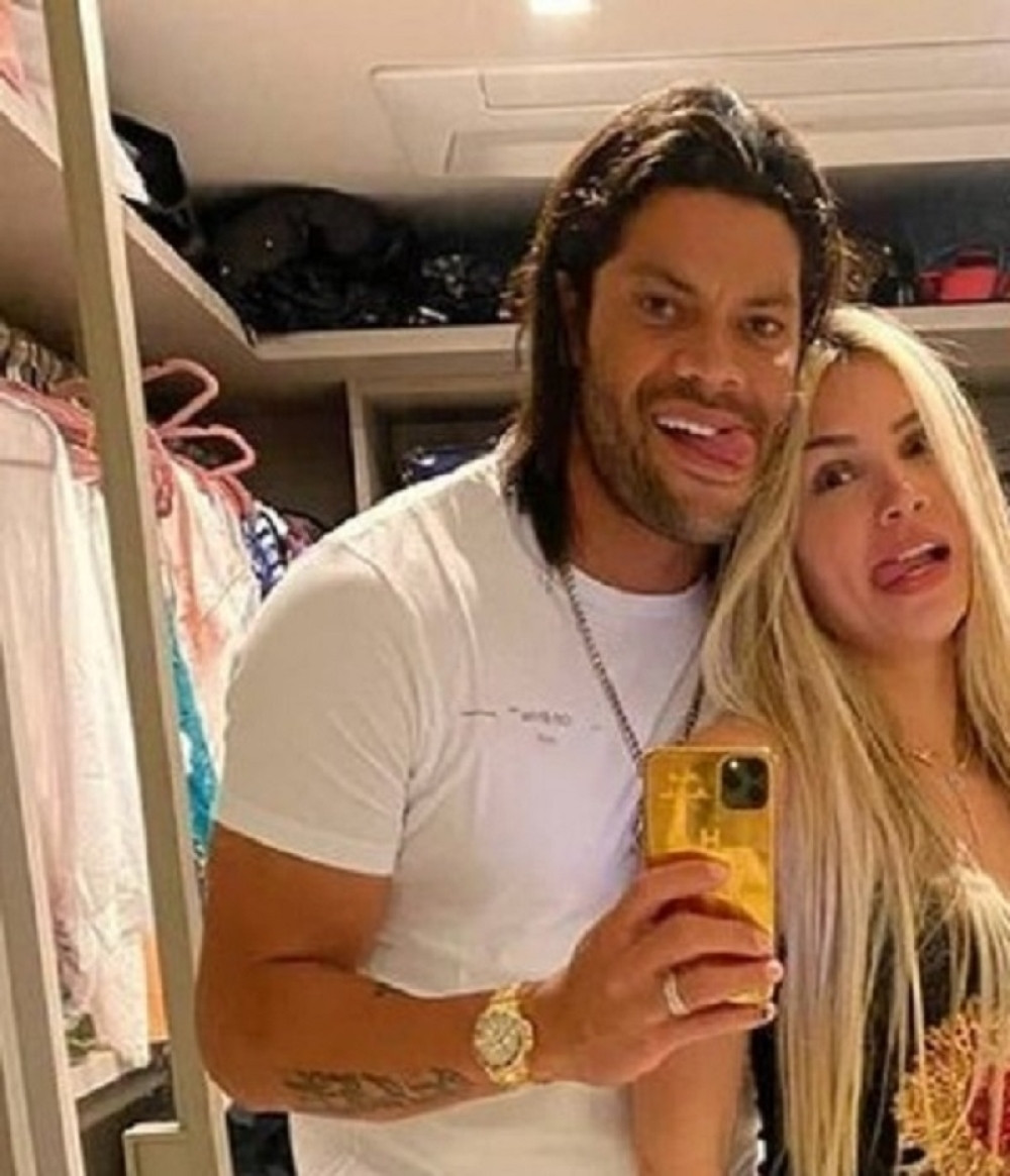 Fudbaler ostavio ženu zbog njene sestričine! Sada je i verio, a bivšoj nazdravlja! (FOTO)