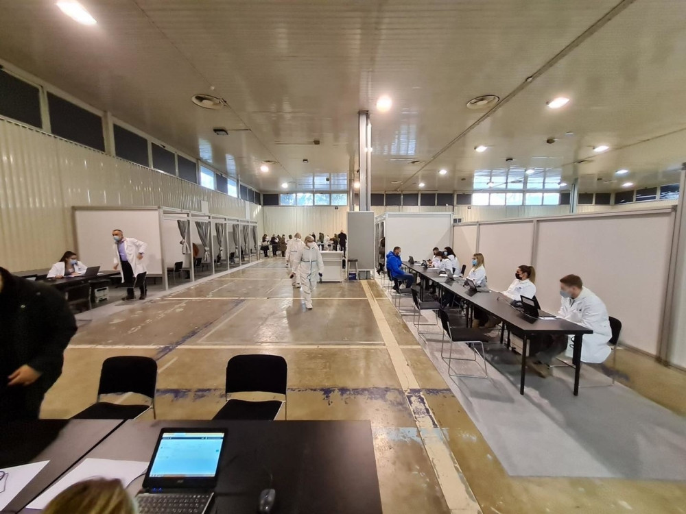 Otvaraju se još DVA centra za masovnu vakcinaciju