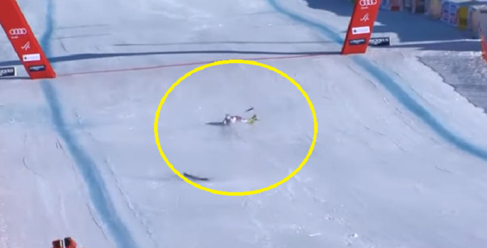 Skijaš pao na glavu pri 147 km/h! Nepomično ležao na stazi! (UZNEMIRUJUĆI VIDEO)