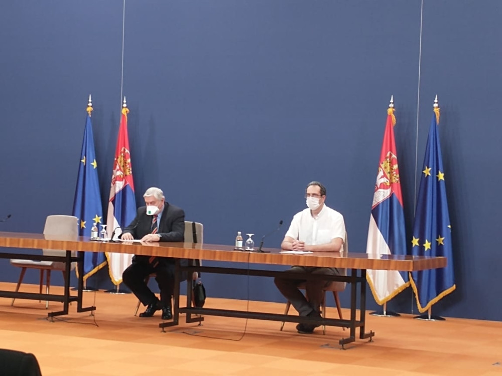 Evo ko ne sme da primi vakcinu! (VIDEO)