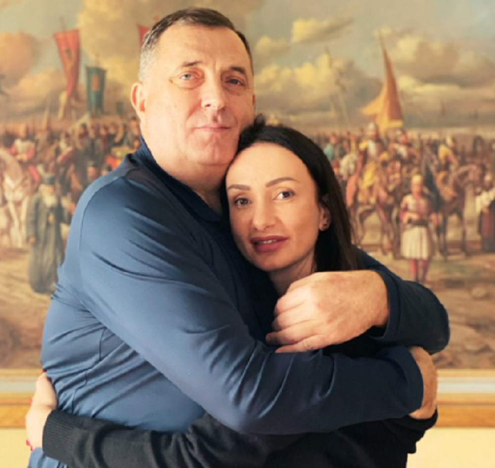 Ćerka Milorada Dodika uznemirila javnost svojom objavom: Ovako nešto o ocu nikada nije napisala! Šta se to sprema?