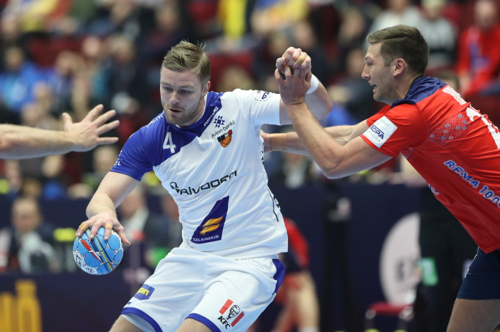 Besni navijači zahtevaju odlazak trenera!