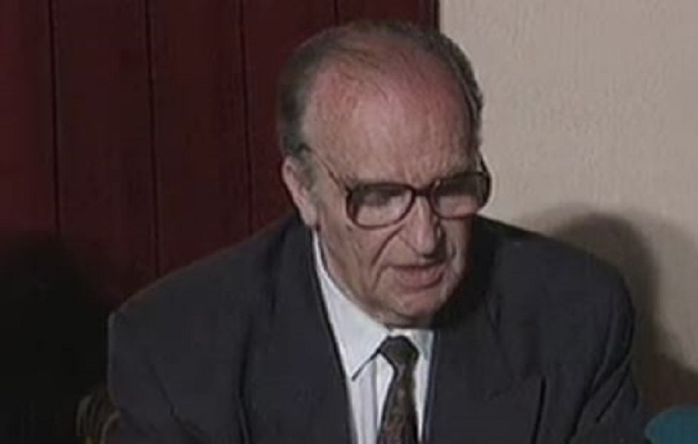 Ambasador dobio na poklon "Islamsku deklaraciju" Alije Izetbegovića (FOTO)