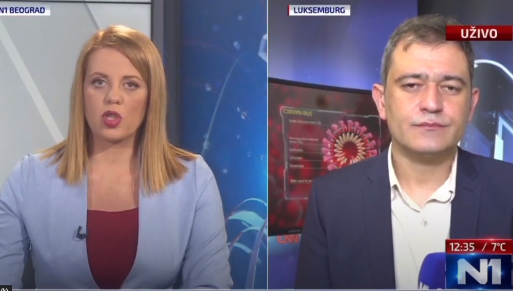 Vodeni topovi, konjica i psi na "MIRNE" demonstrante!