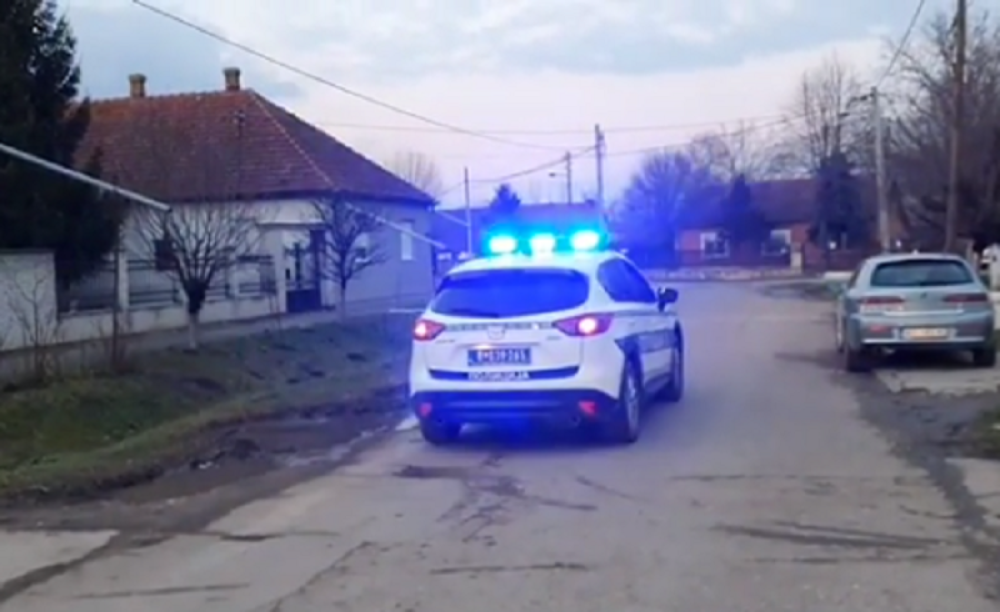 Muškarci iz Knjaževca uzeli 100 litara vina i 30 litara rakije