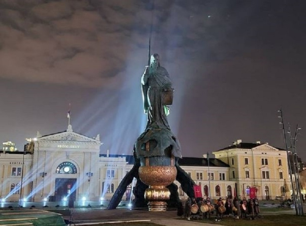 Veličanstvene fotografije spomenika Stefana Nemanje (FOTO)