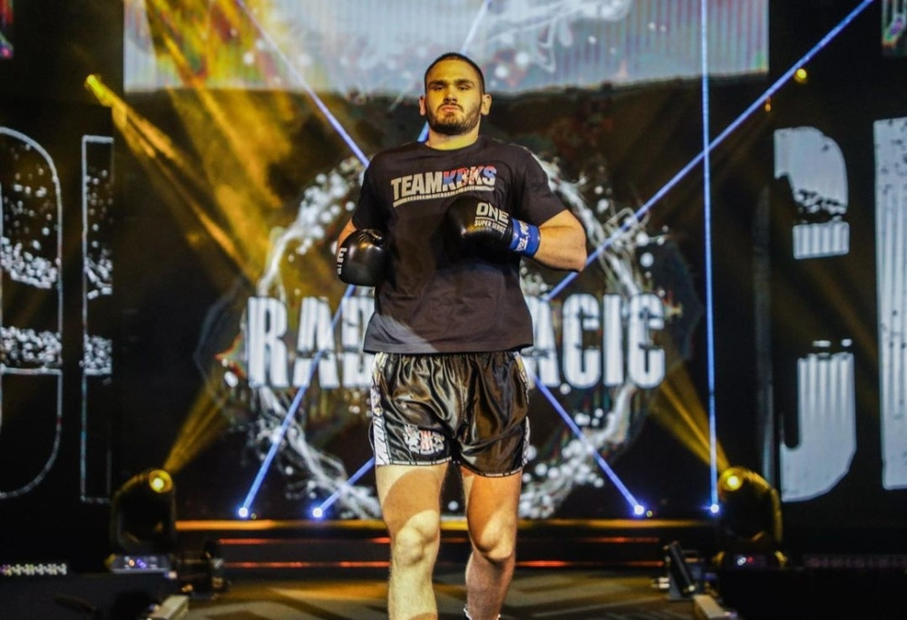 Opačić posle nove pobede nokautom poručuje: Nije mi bitno ko je sa druge strane ringa, spreman sam za bilo kog protivnika!