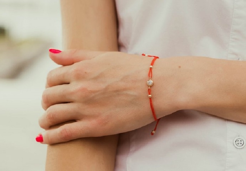 Stavite zeleni končić oko ruke, brzo ćete se uveriti u njegovu magičnu moć