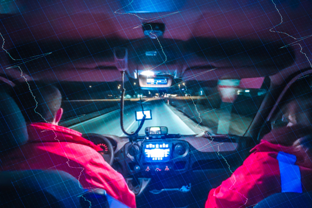 Hitna pomoć u toku noći obavila više od 100 intervencija, kod Ledina u udesu povređena devojka i muškarac