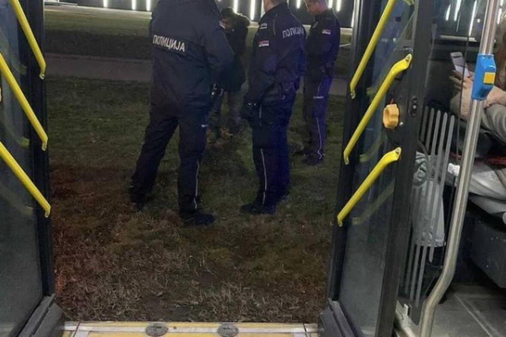 Migrant izazvao strah kod putnika, sačekala ga je policija