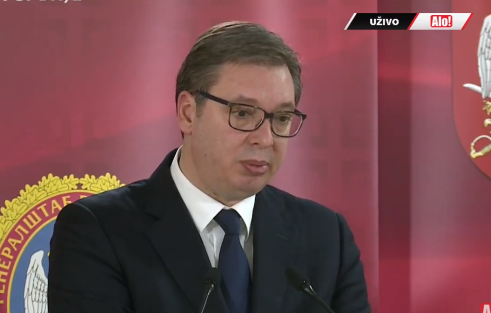 Predsednik Vučić: Danas obavljam važne razgovore otvorenim i zaštićenim linijama! Izvestiću građane (FOTO/VIDEO)