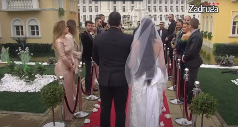 Tara rekla "DA", Ša od ovog trenutka ima dva braka (FOTO/VIDEO)