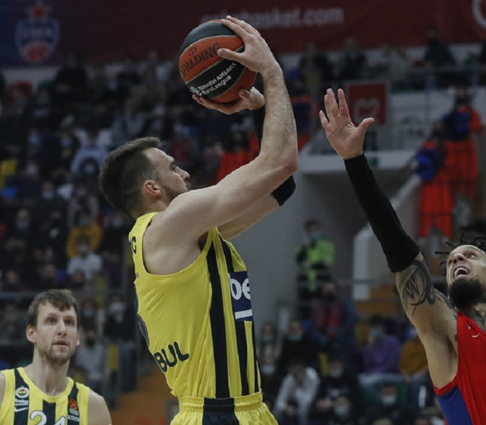 Srbi melju rivale, osma pobeda u nizu (VIDEO)