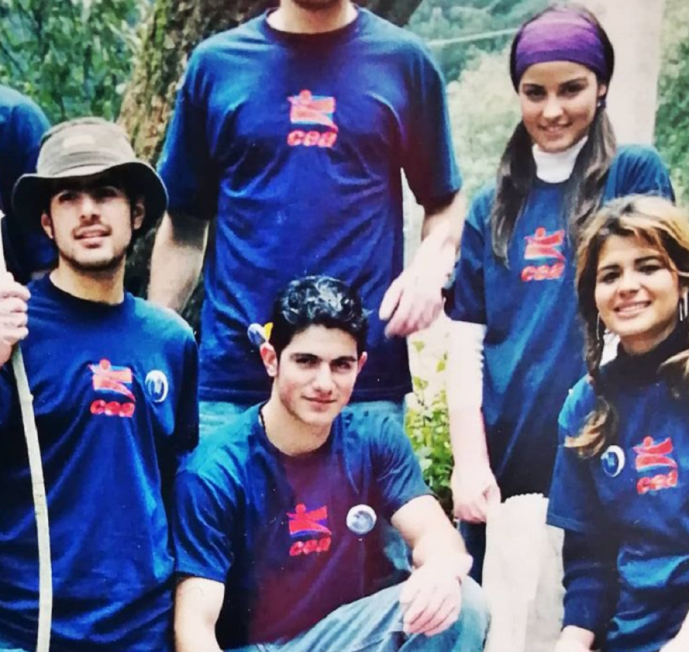 Nekadašnja tinejdž zvezda meksičke serije "Rebelde" danas je pravi latino macan koji sluša srpske narodnjake  (VIDEO)