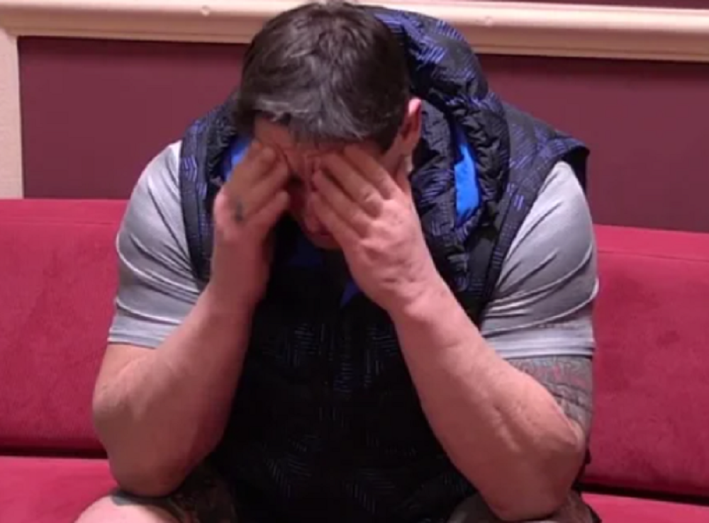 Kristijan otvorio dušu, kroz suze progovorio o prvoj supruzi koja ga je prevarila, pa spomenuo najbitniju figuru u njegovom životu (VIDEO)