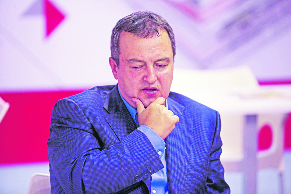 Ivica Ristic Dačić naložio hitnu kontrolu po ambasadama Srbije širom sveta | Vesti | Alo